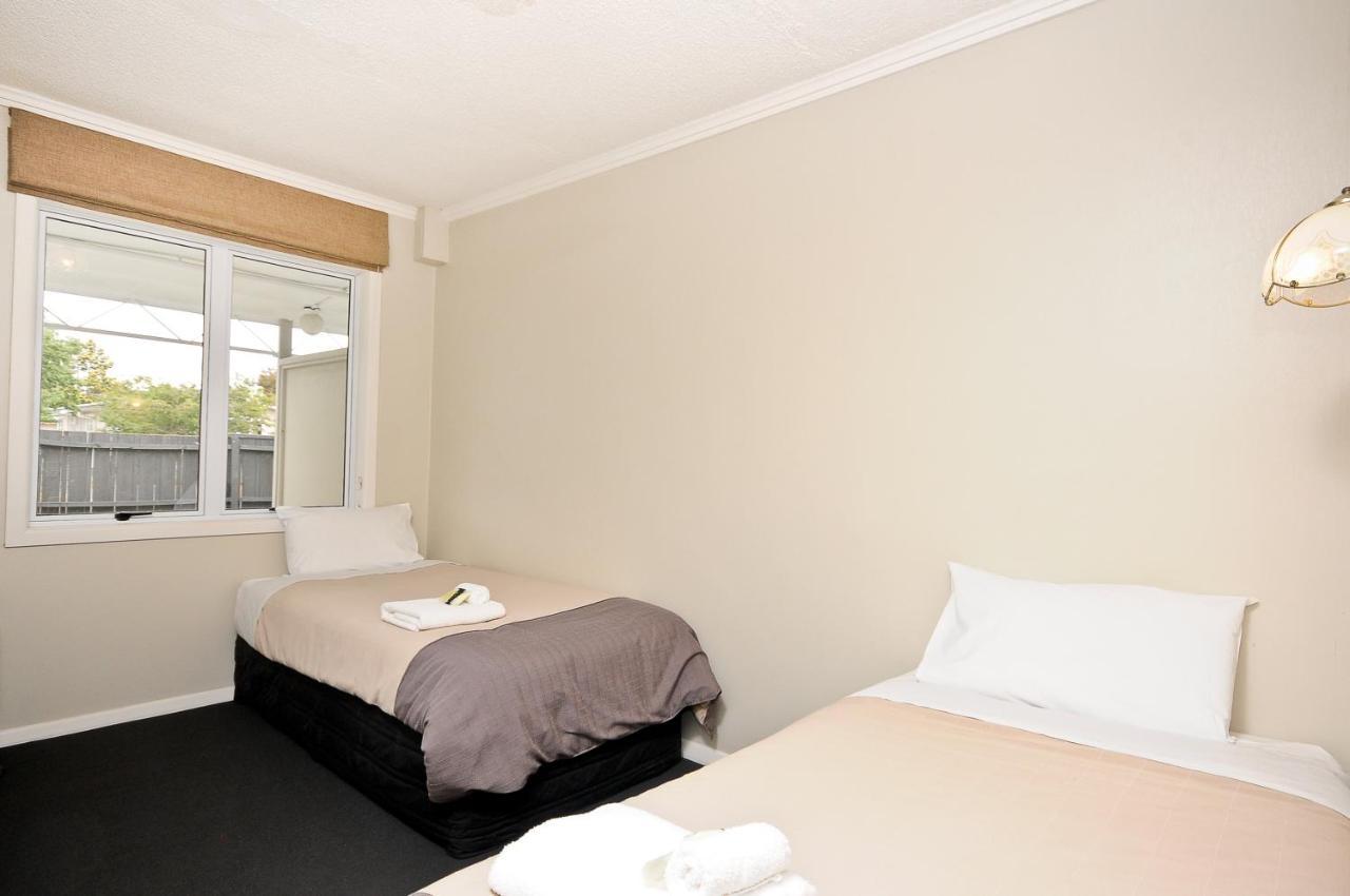 Valmai House Cambridge Motel Ngoại thất bức ảnh